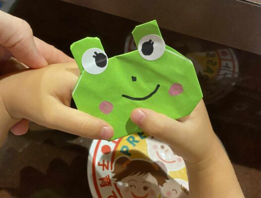 Người Nhật làm PR từ một con ếch giấy - michiwriter